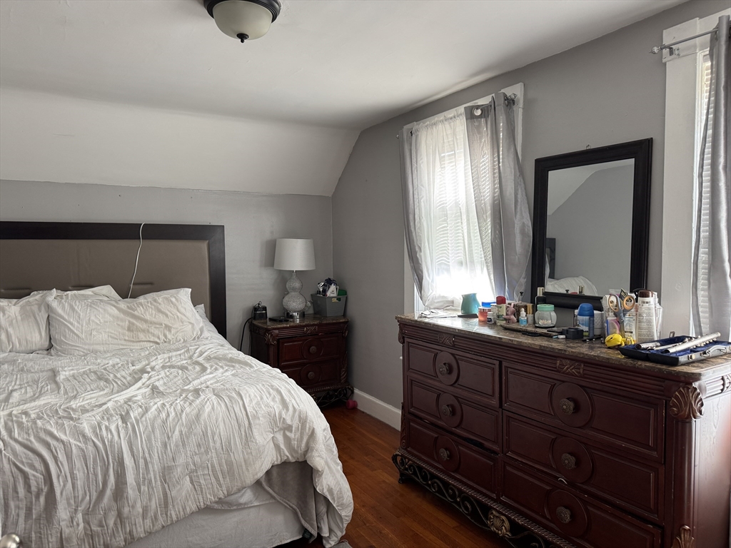 35 Farmland Rd Property Photo 11