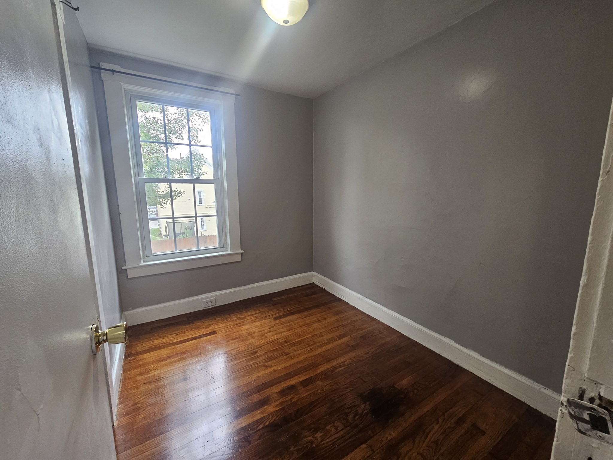 35 Farmland Rd Property Photo 25
