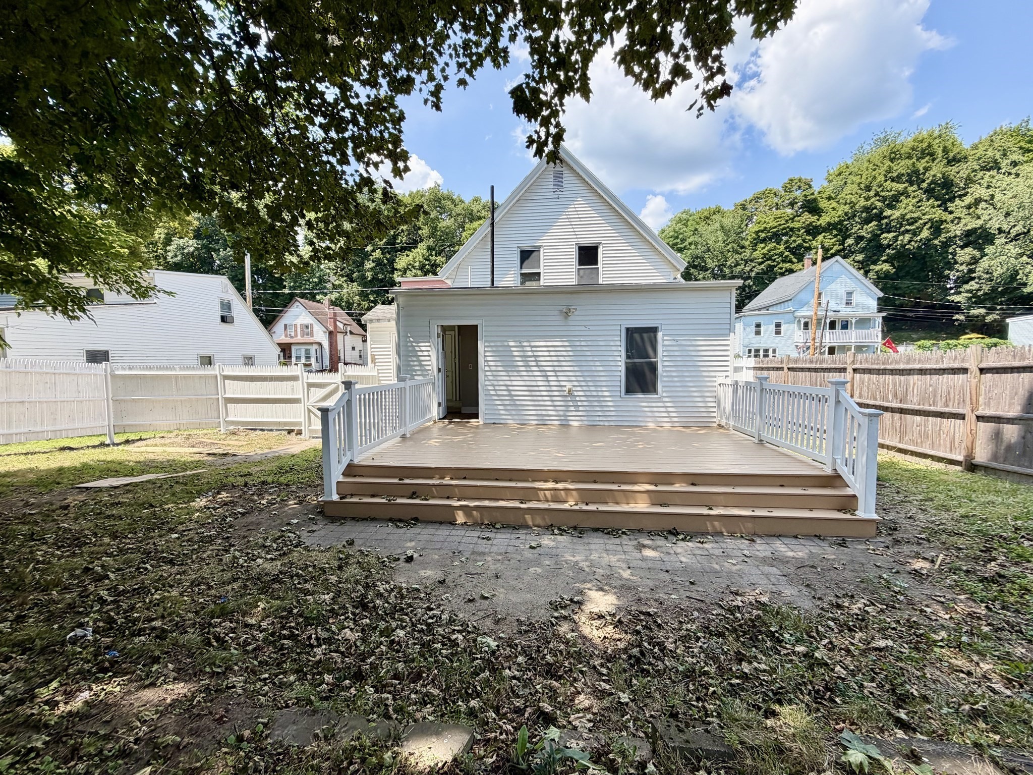 109 Culley St Property Photo 34