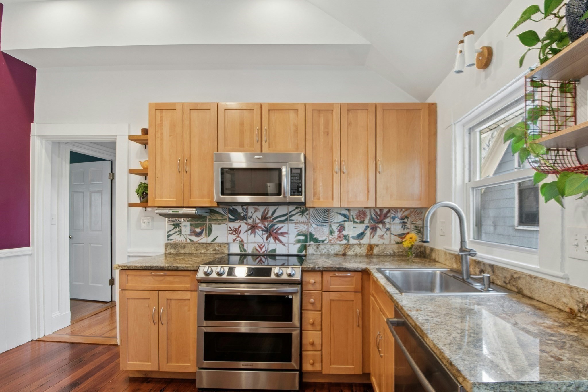 42 Wyman St # 3 Property Photo 19
