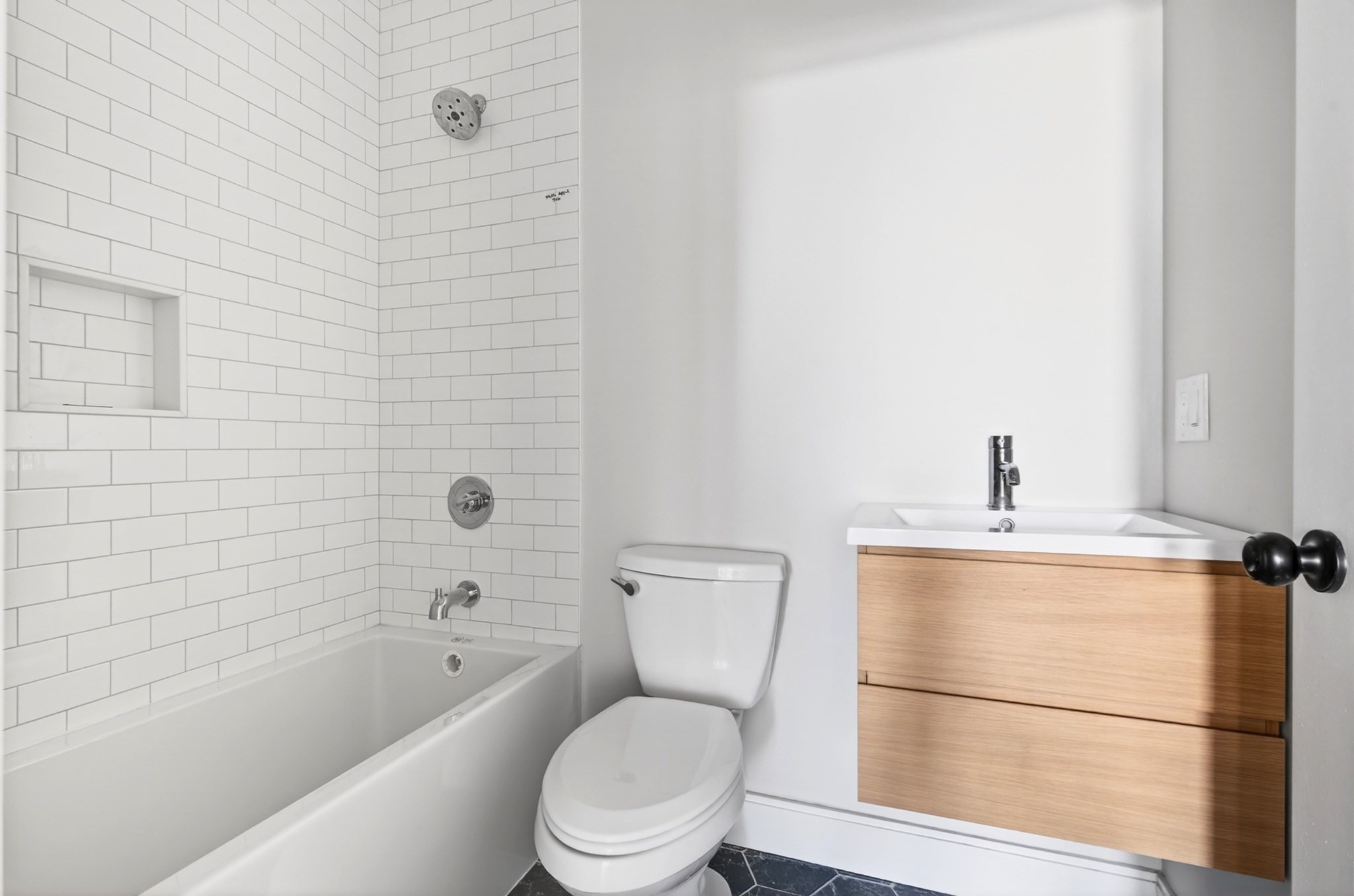 2 Weld Hill Street Property Photo 12