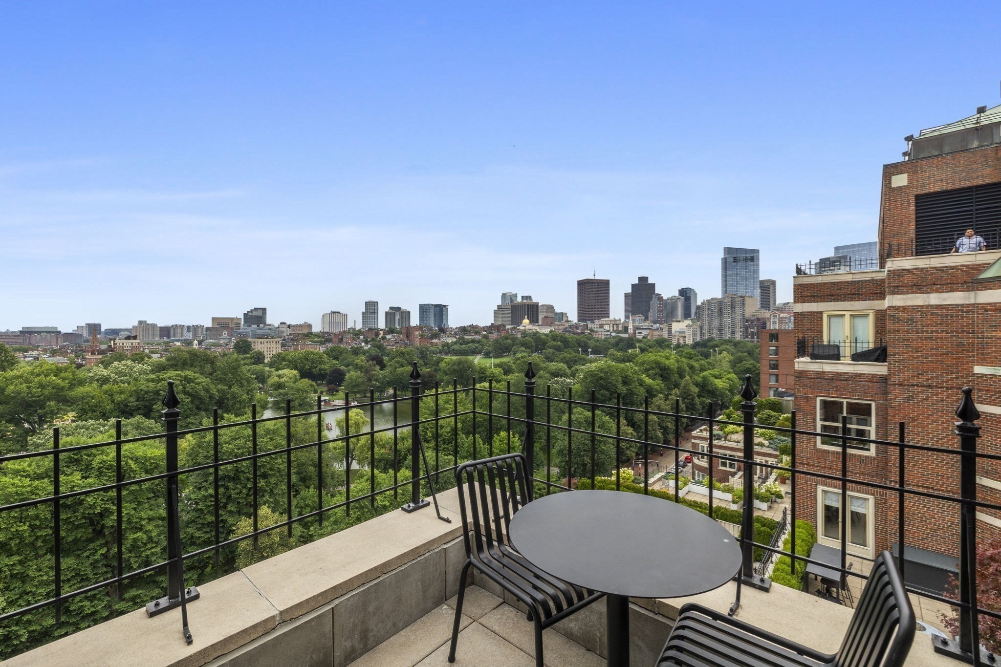 300 Boylston St # 1202 Property Photo 15