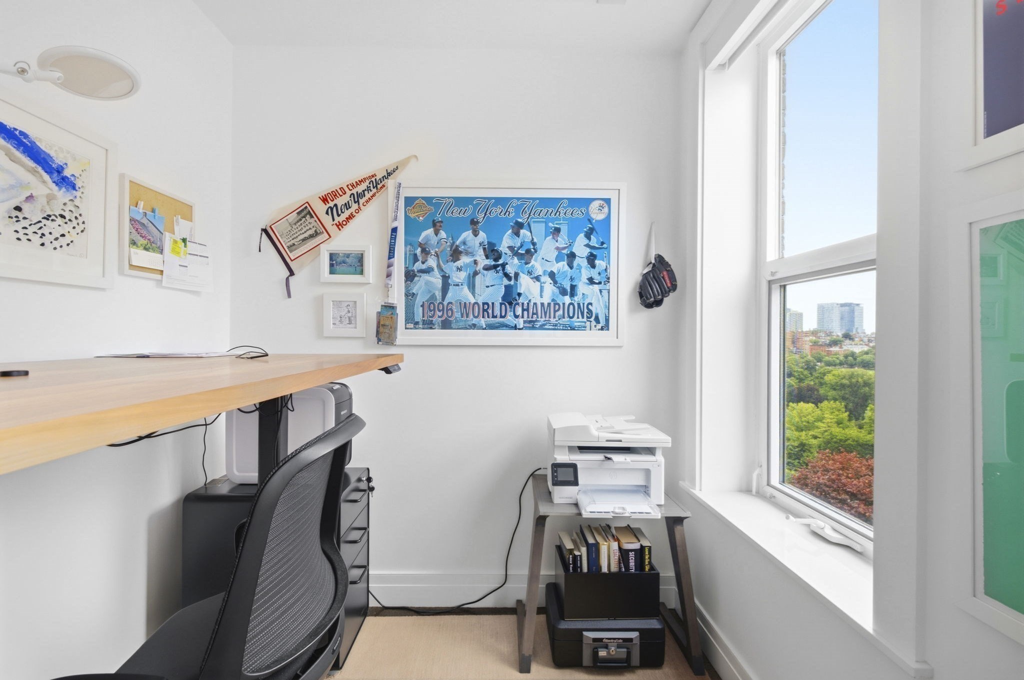 300 Boylston St # 1202 Property Photo 19