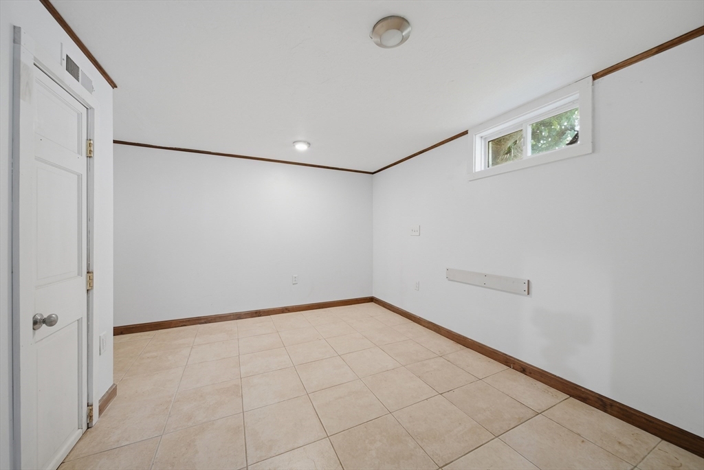 89 Powder Mill Road Property Photo 28