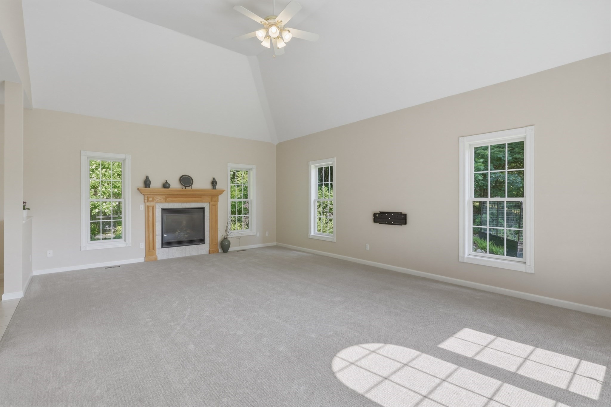 160 E Leverett Rd Property Photo 13