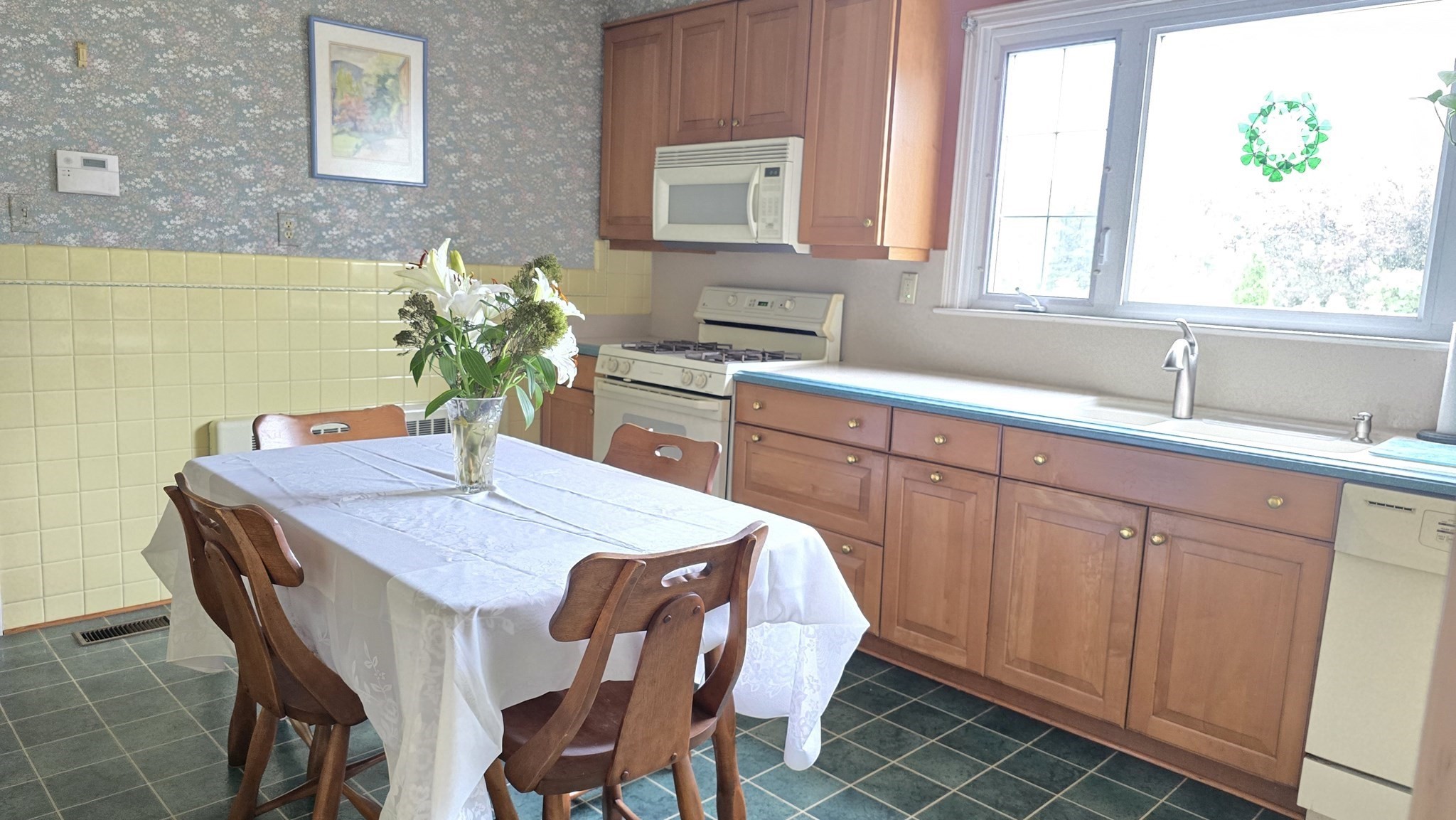21 Arbutus Road Property Photo 14