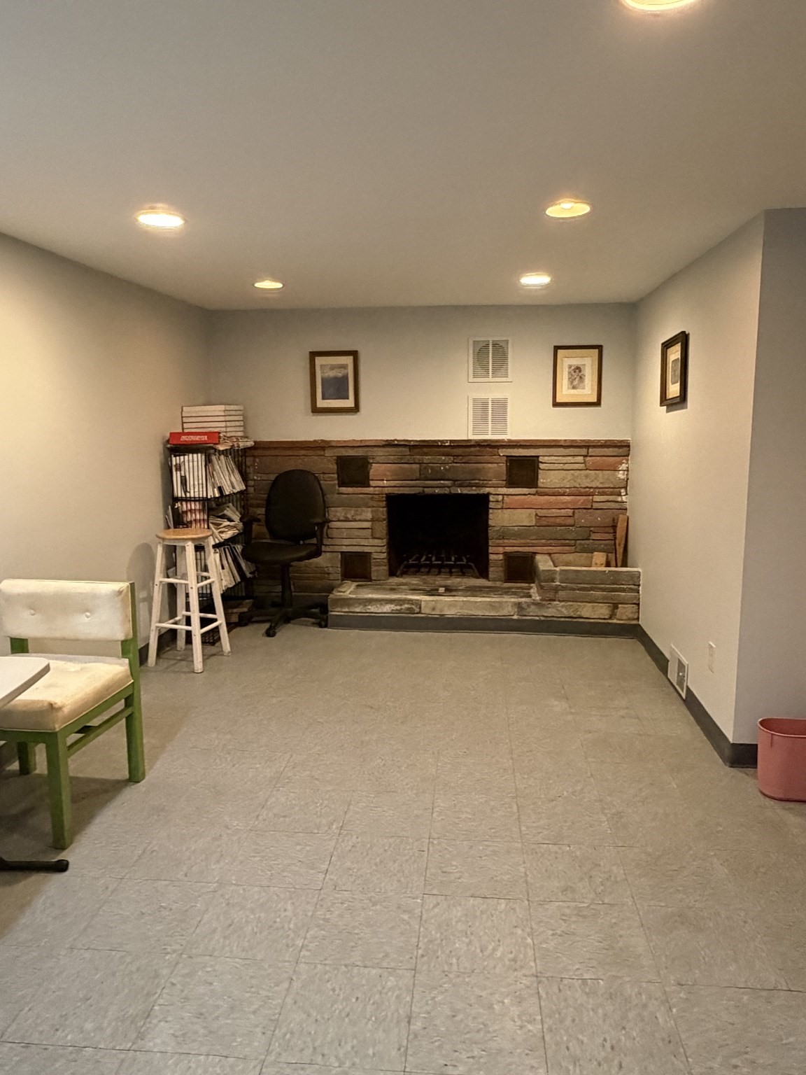 510 Thacher St Property Photo 26