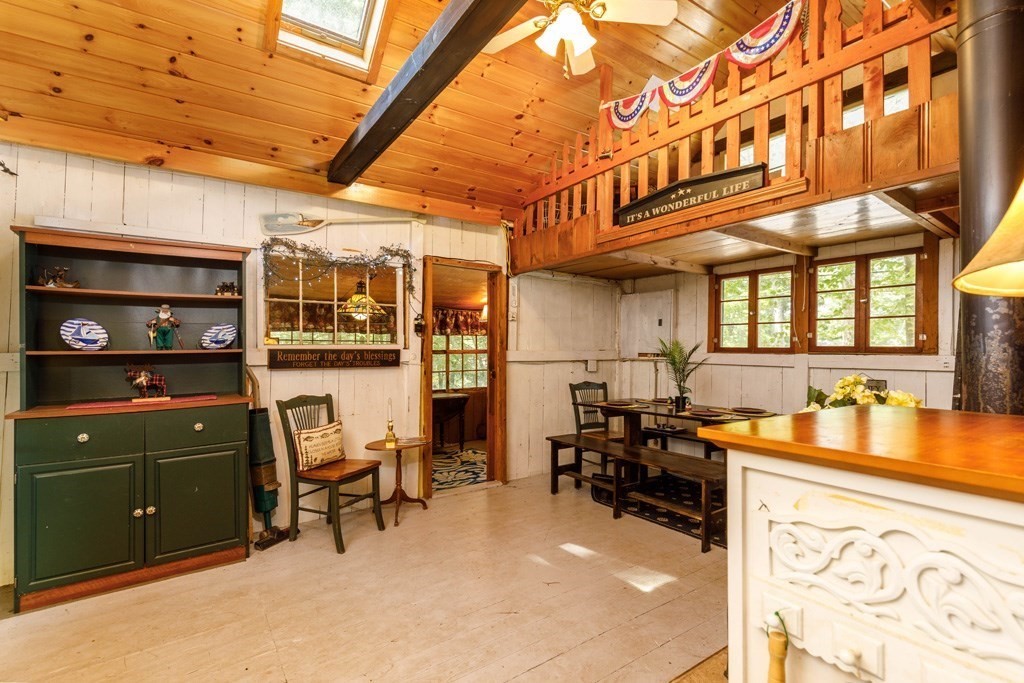 12 King Road Property Photo 4
