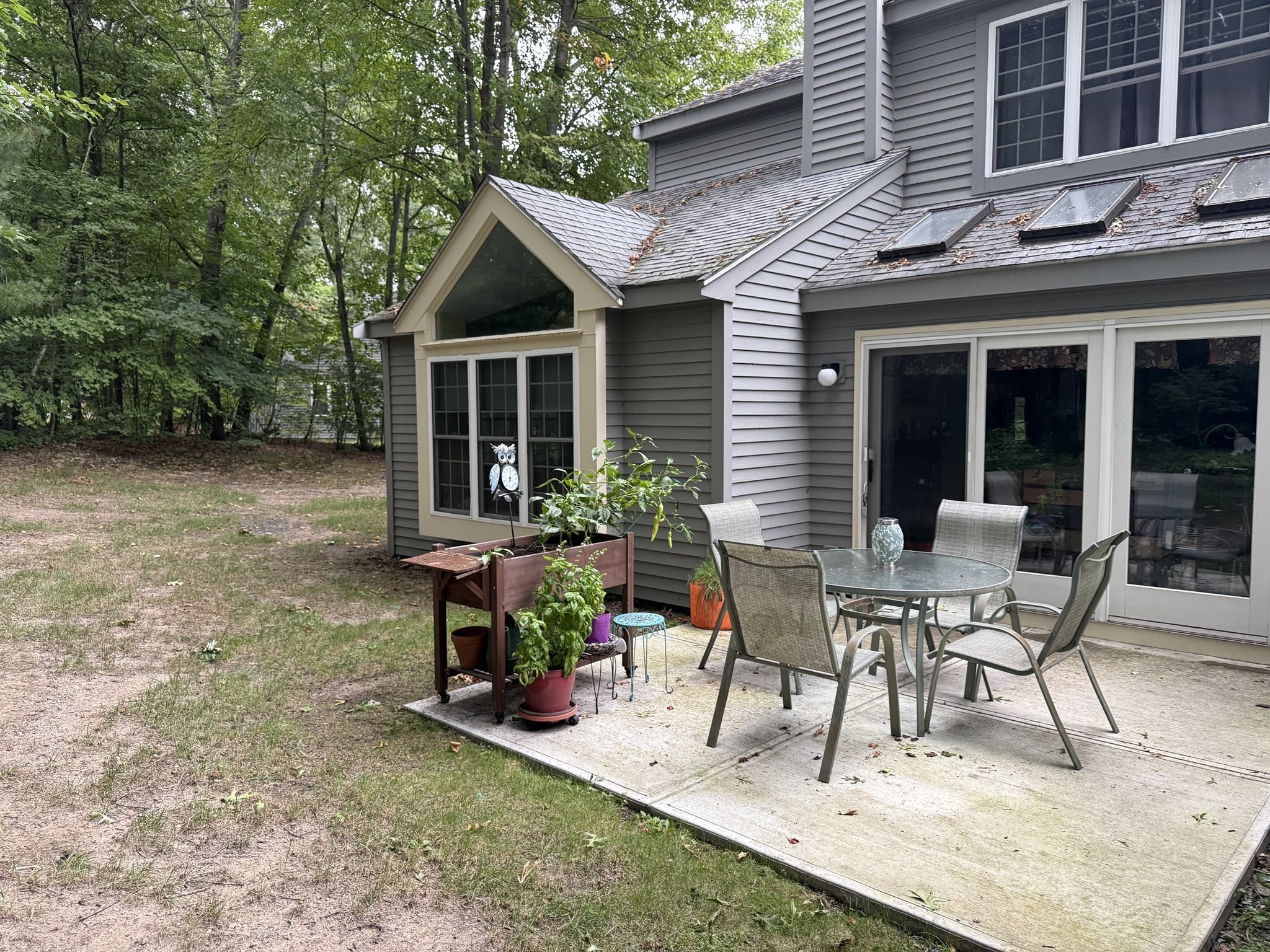 401 Ridgefield Cir # 401d Property Photo 4