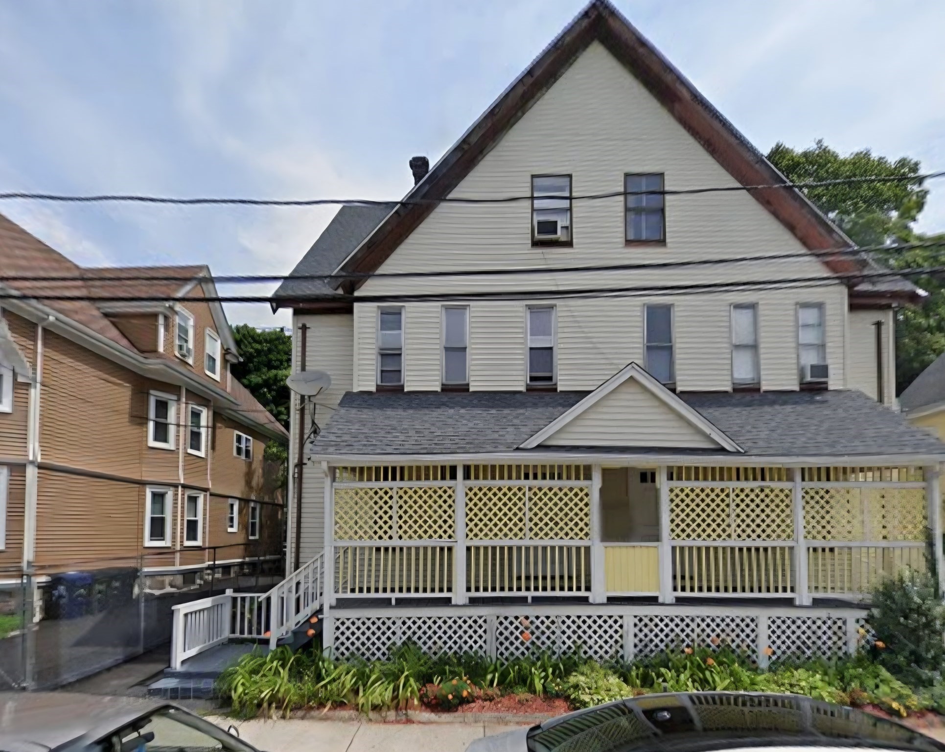 74 Stanton St # 1 Property Photo 1