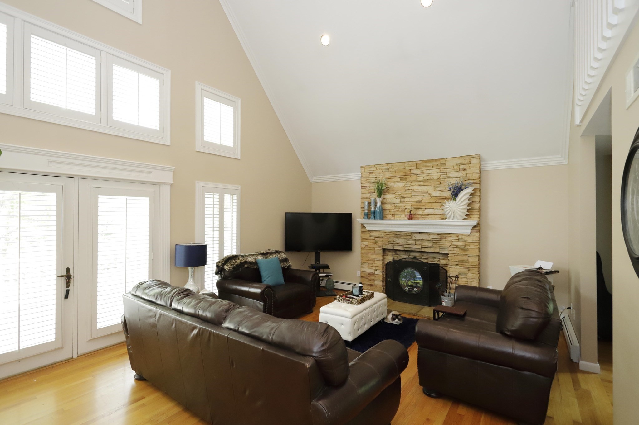 12 Amanda Rd Property Photo 3