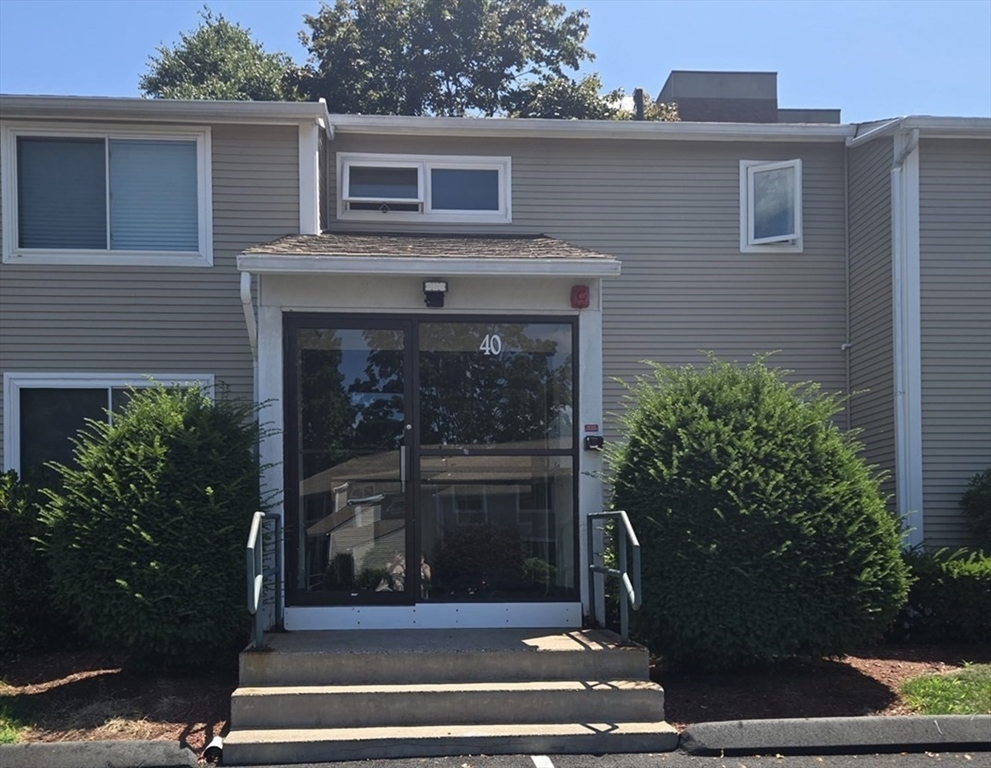 40 Saint Kolbe Dr # C Property Photo 1