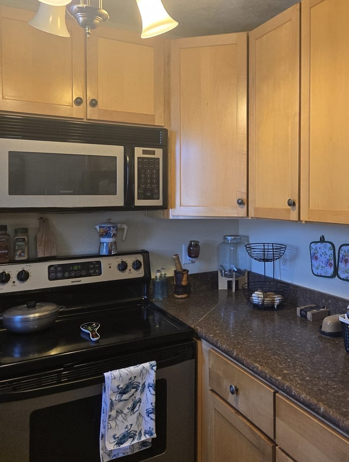 40 Saint Kolbe Dr # C Property Photo 5