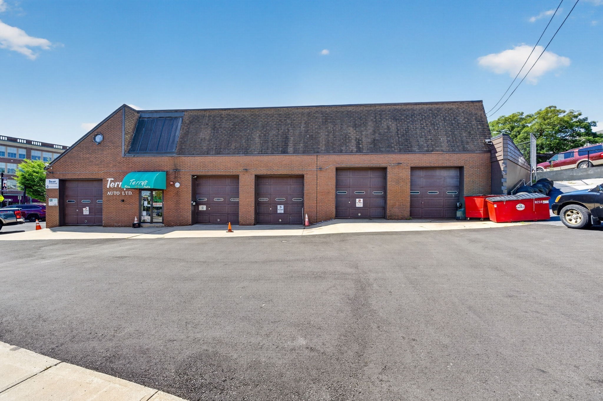 18 Blackstone St Property Photo 2