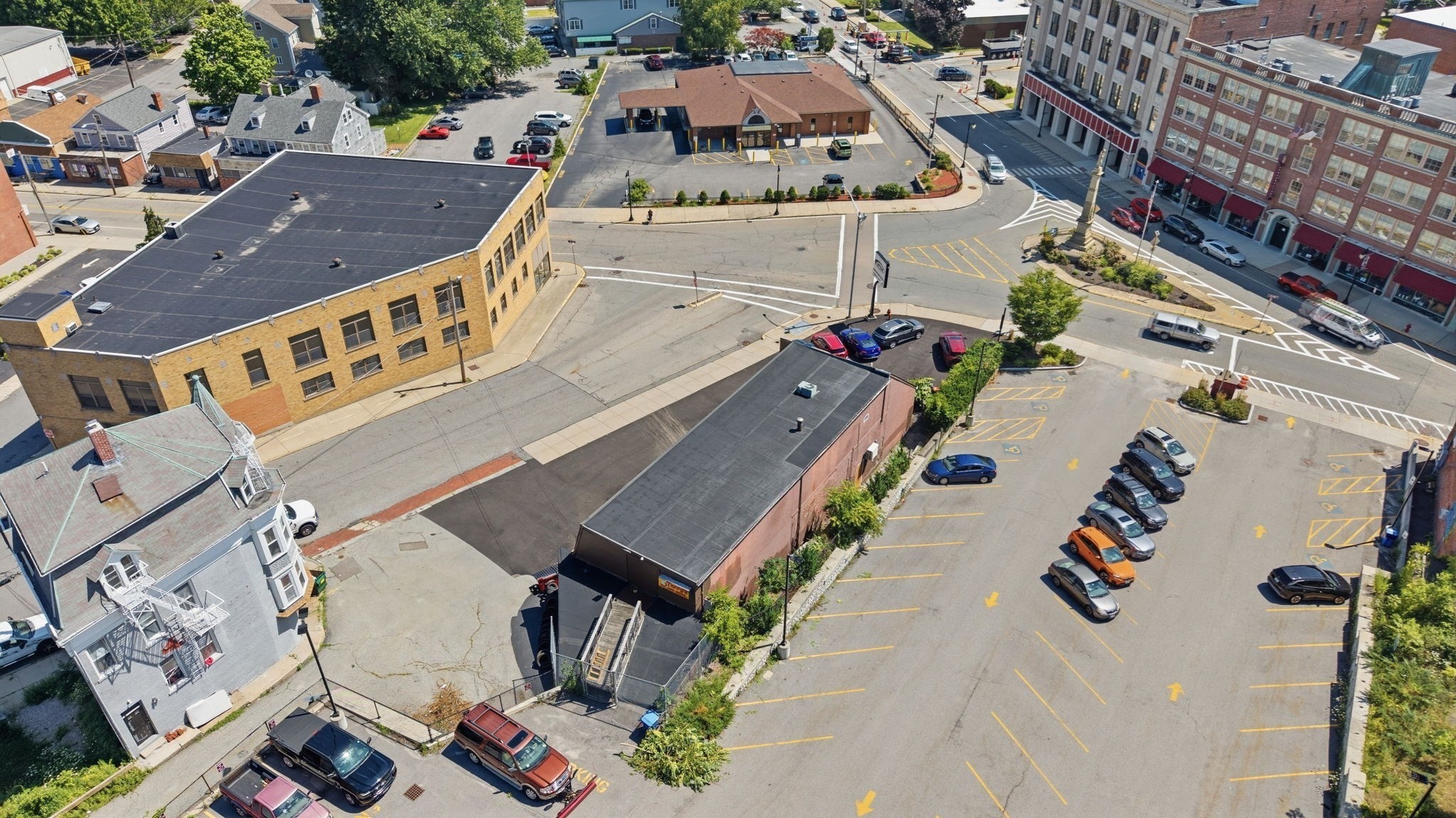 18 Blackstone St Property Photo 4