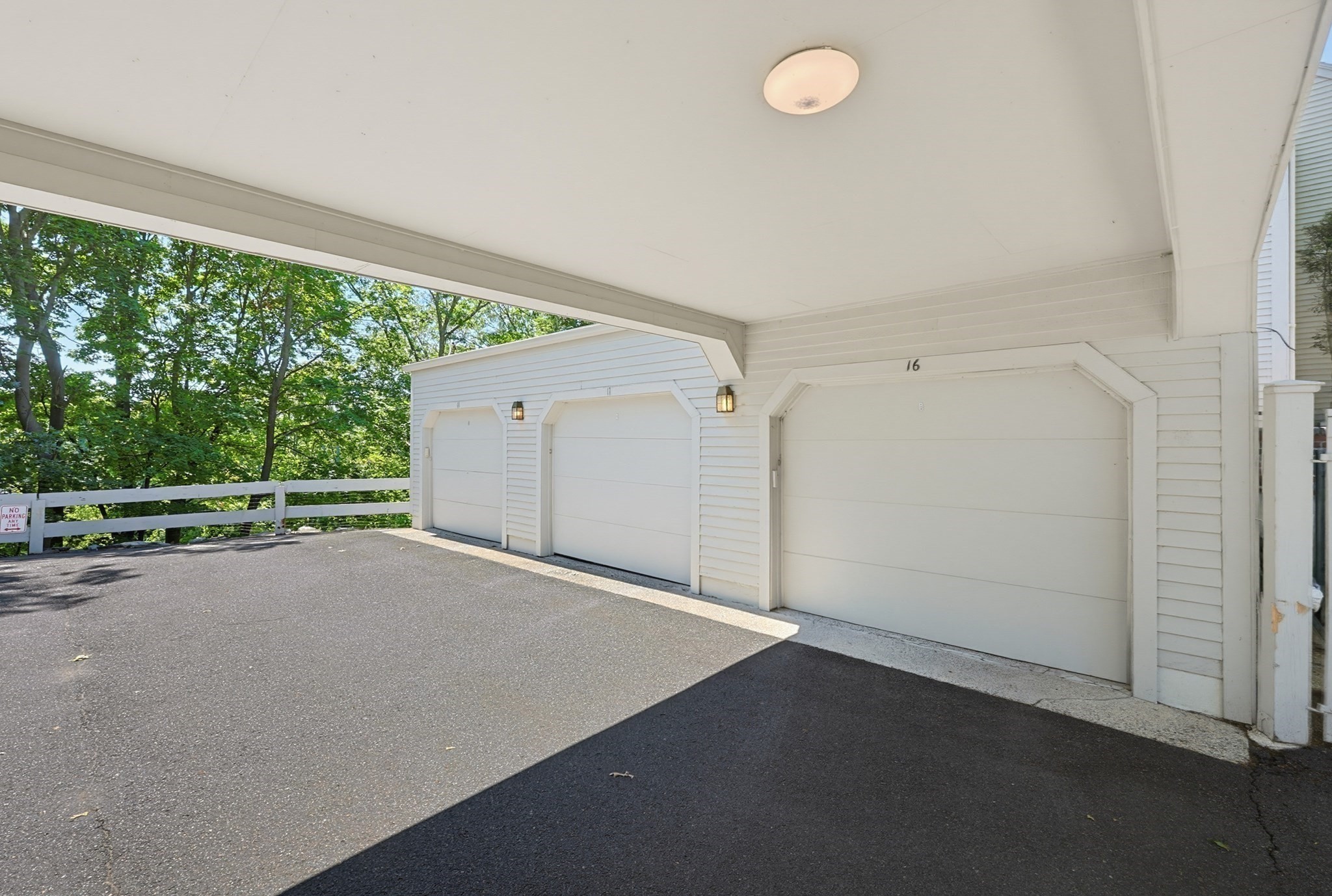 16 Valiant Way # 16 Property Photo 29