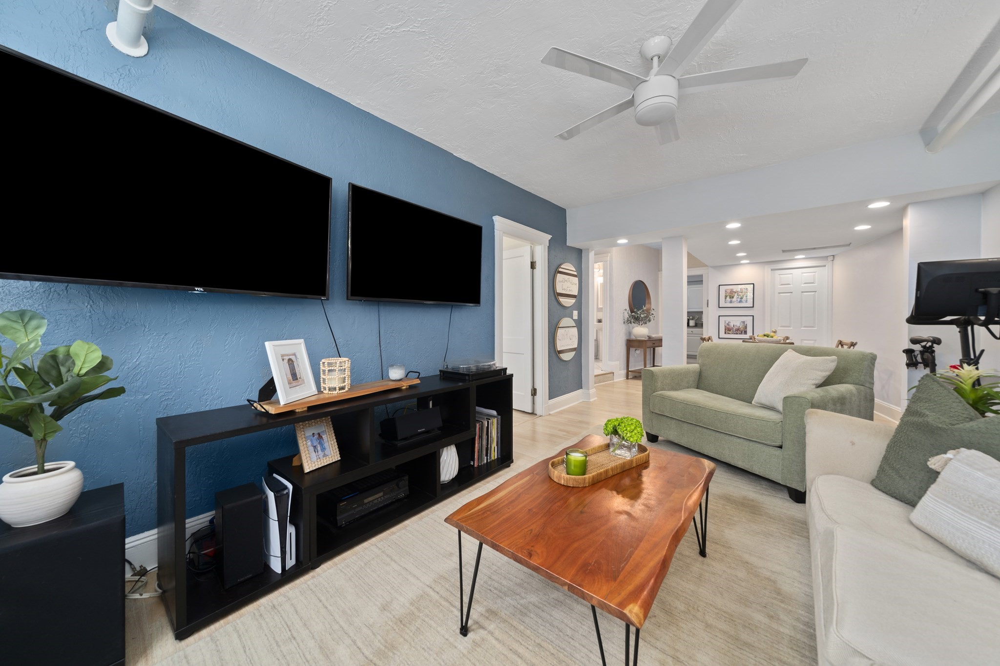 12 James Street # B Property Photo 2