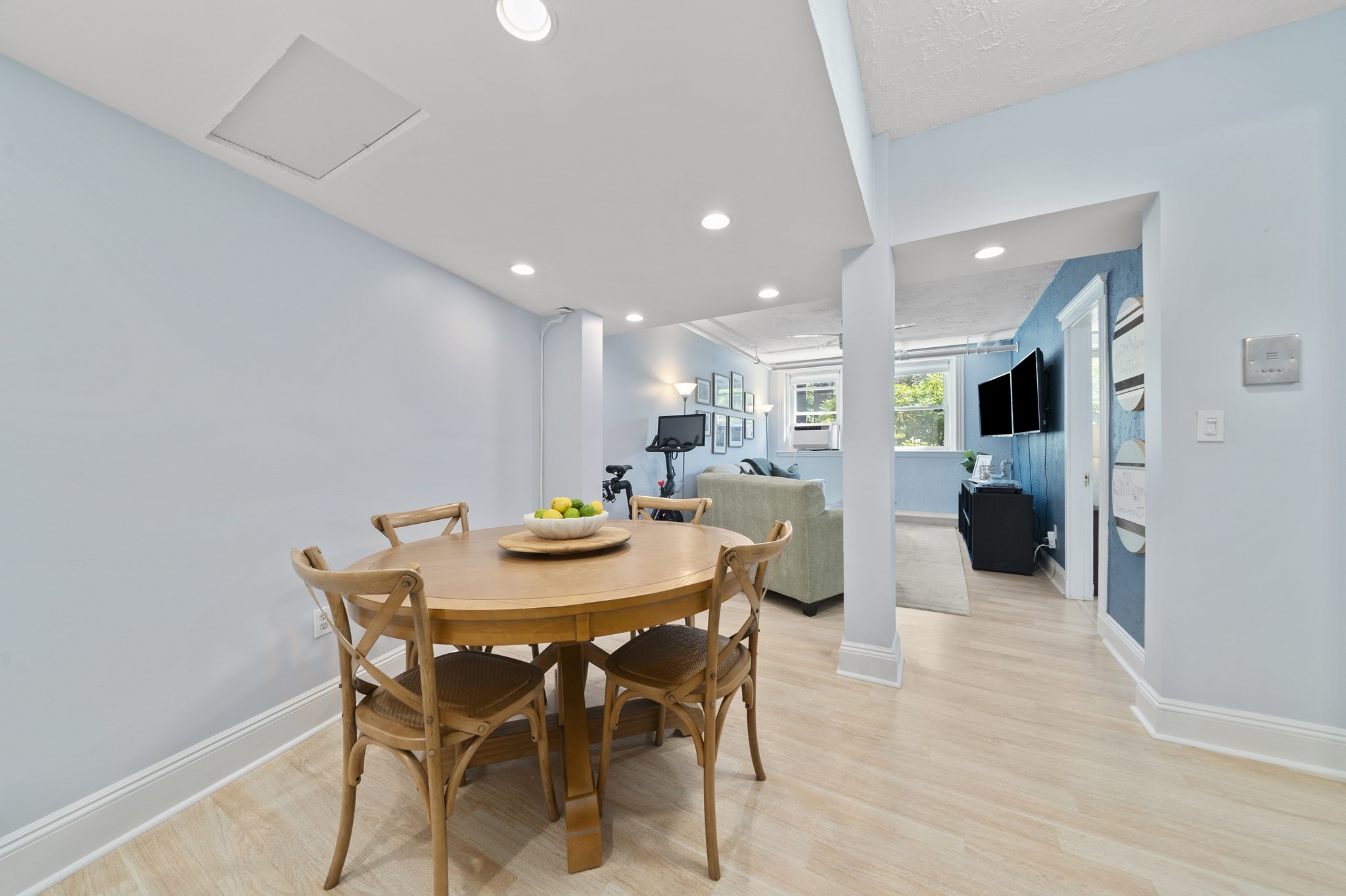 12 James Street # B Property Photo 11