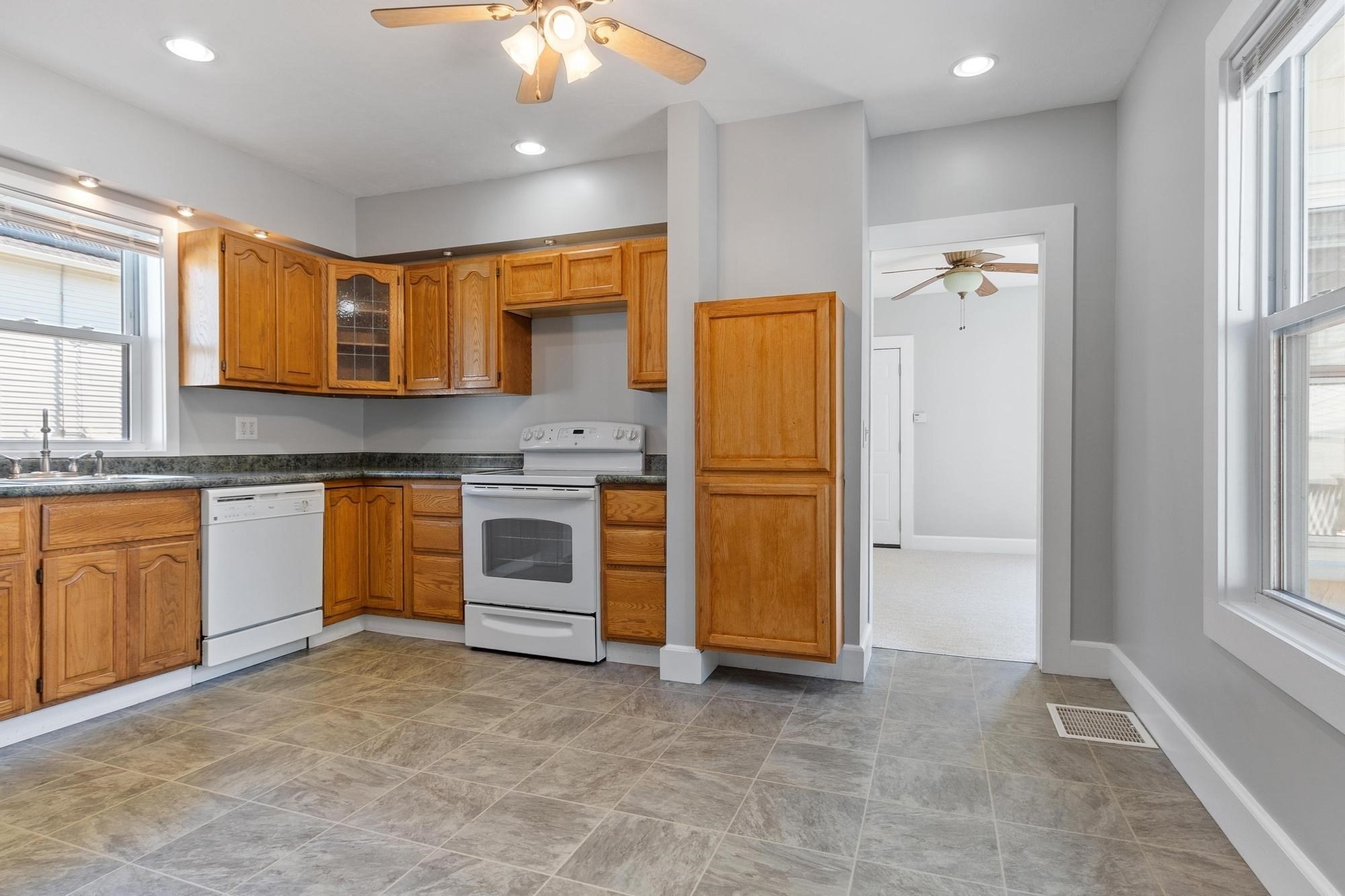 155 Pond St Property Photo 11