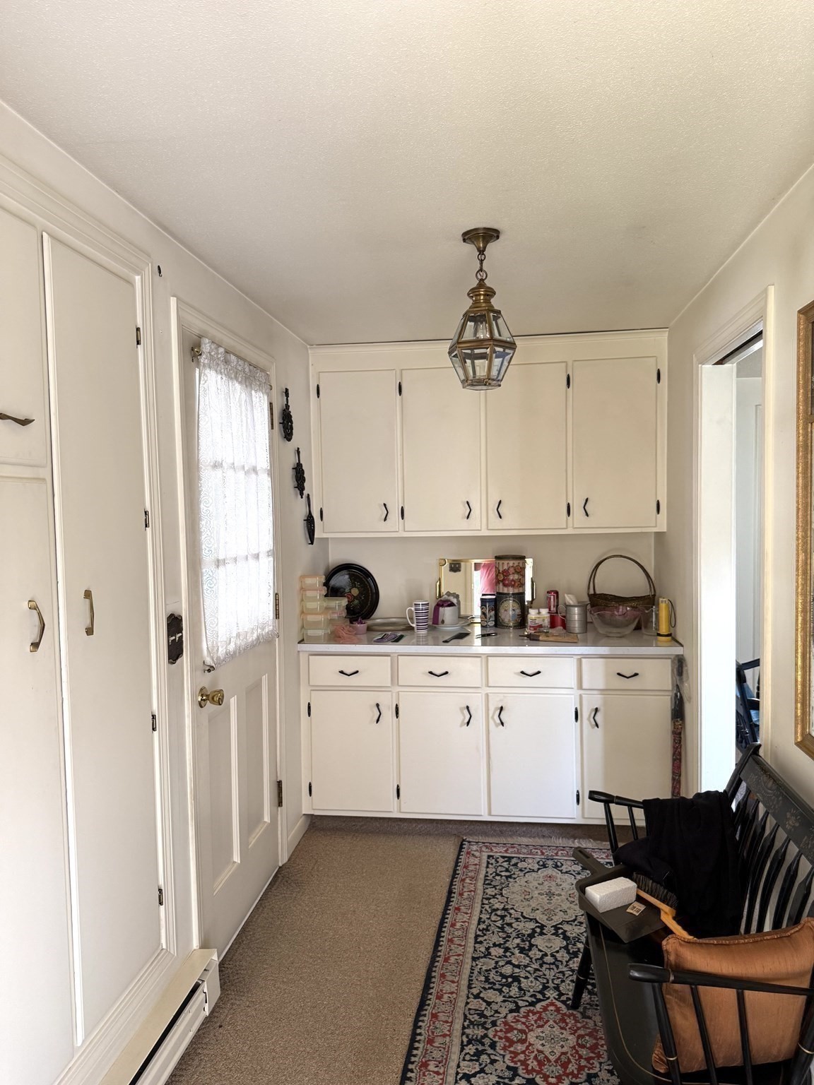 6 Gross Ln Property Photo 9