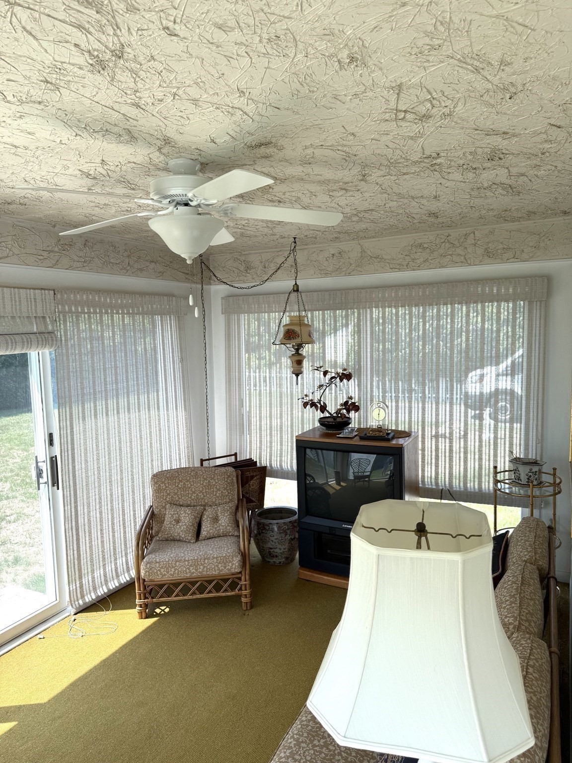 6 Gross Ln Property Photo 18