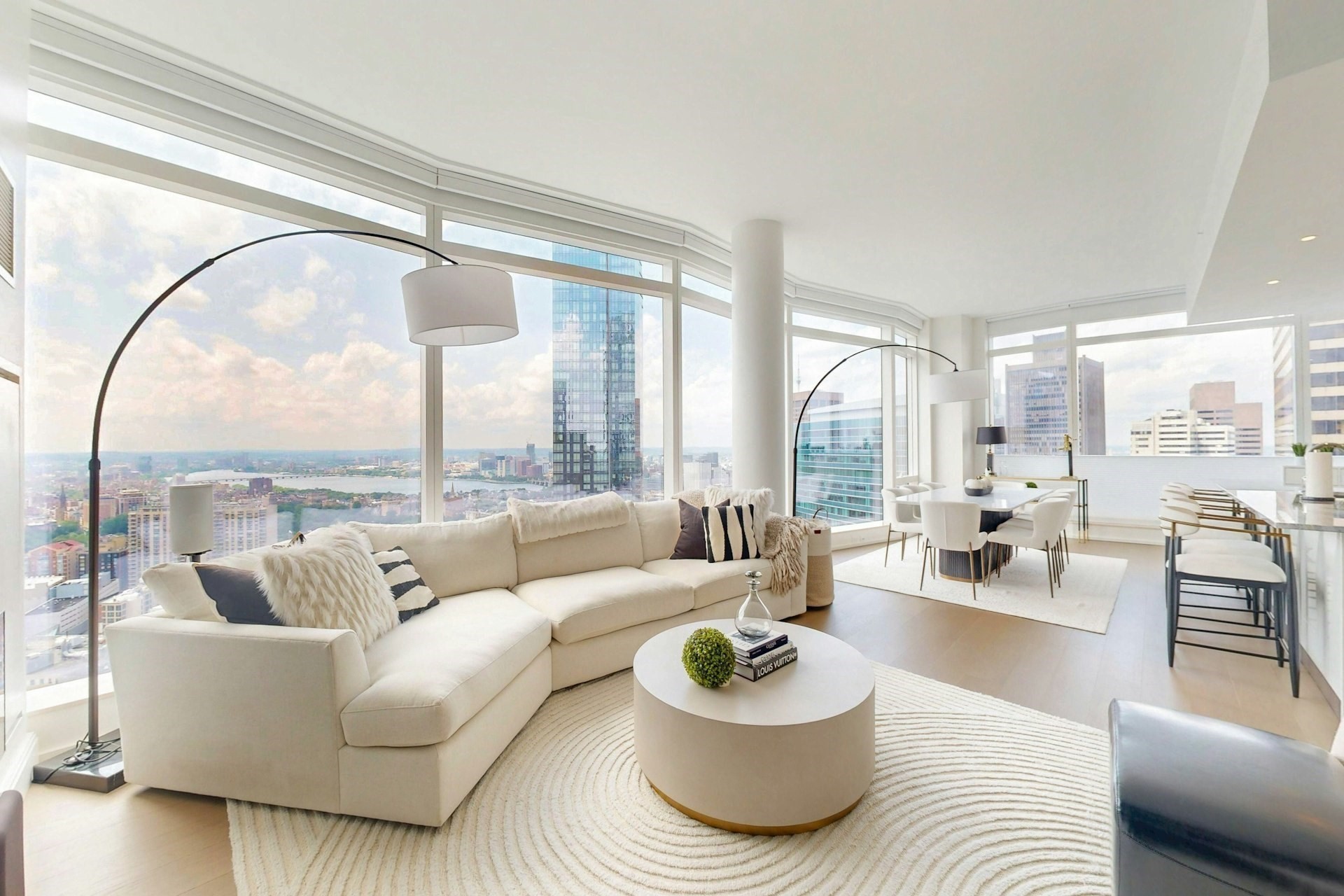 240 Devonshire Street # U3701 Property Photo 3