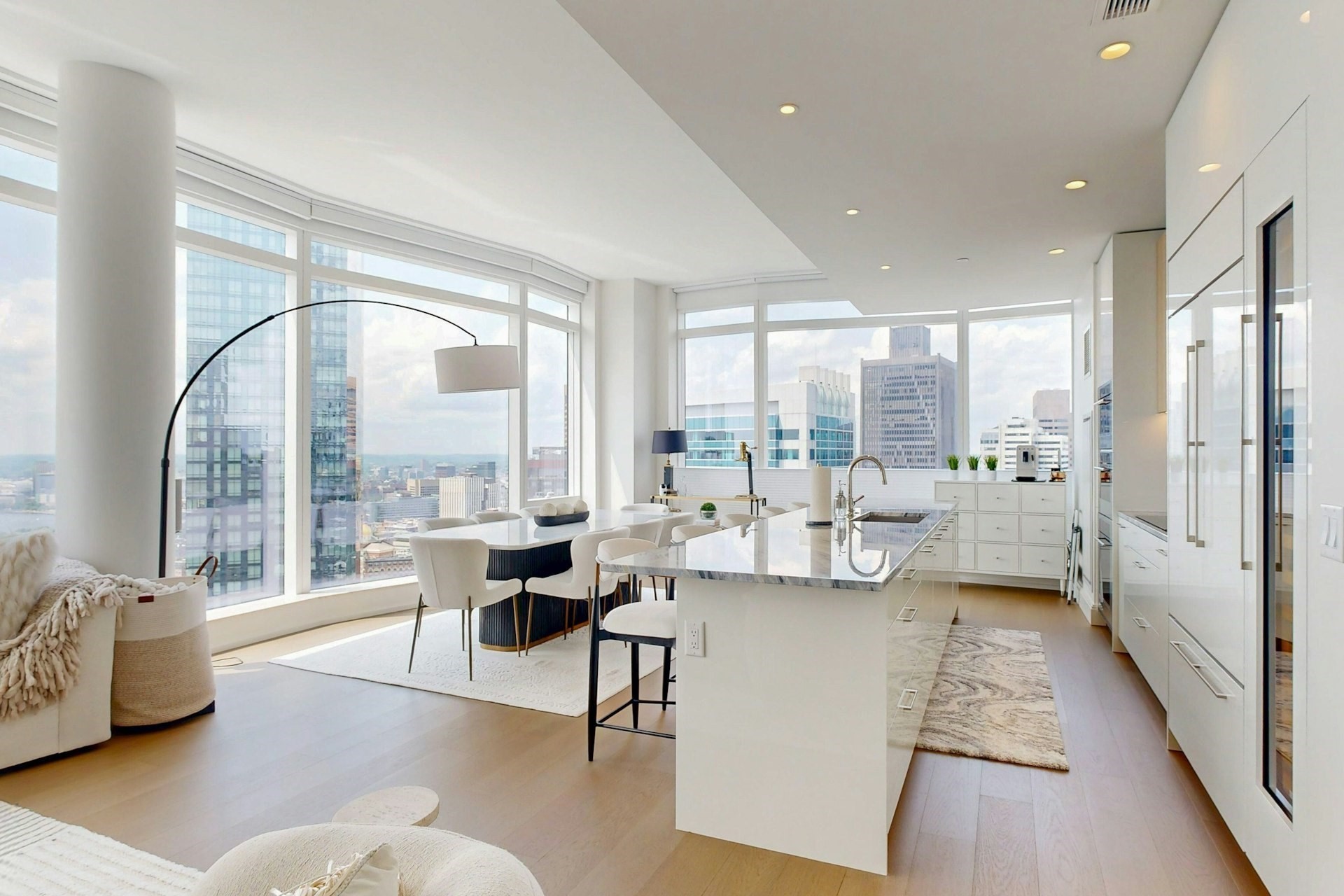 240 Devonshire Street # U3701 Property Photo 4