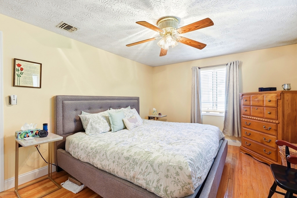 359 Howe Street Property Photo 19