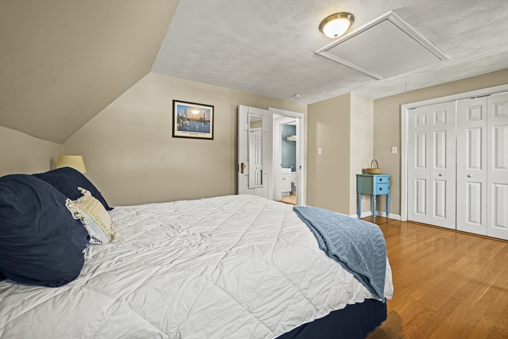 1 Brook Rd Property Photo 21