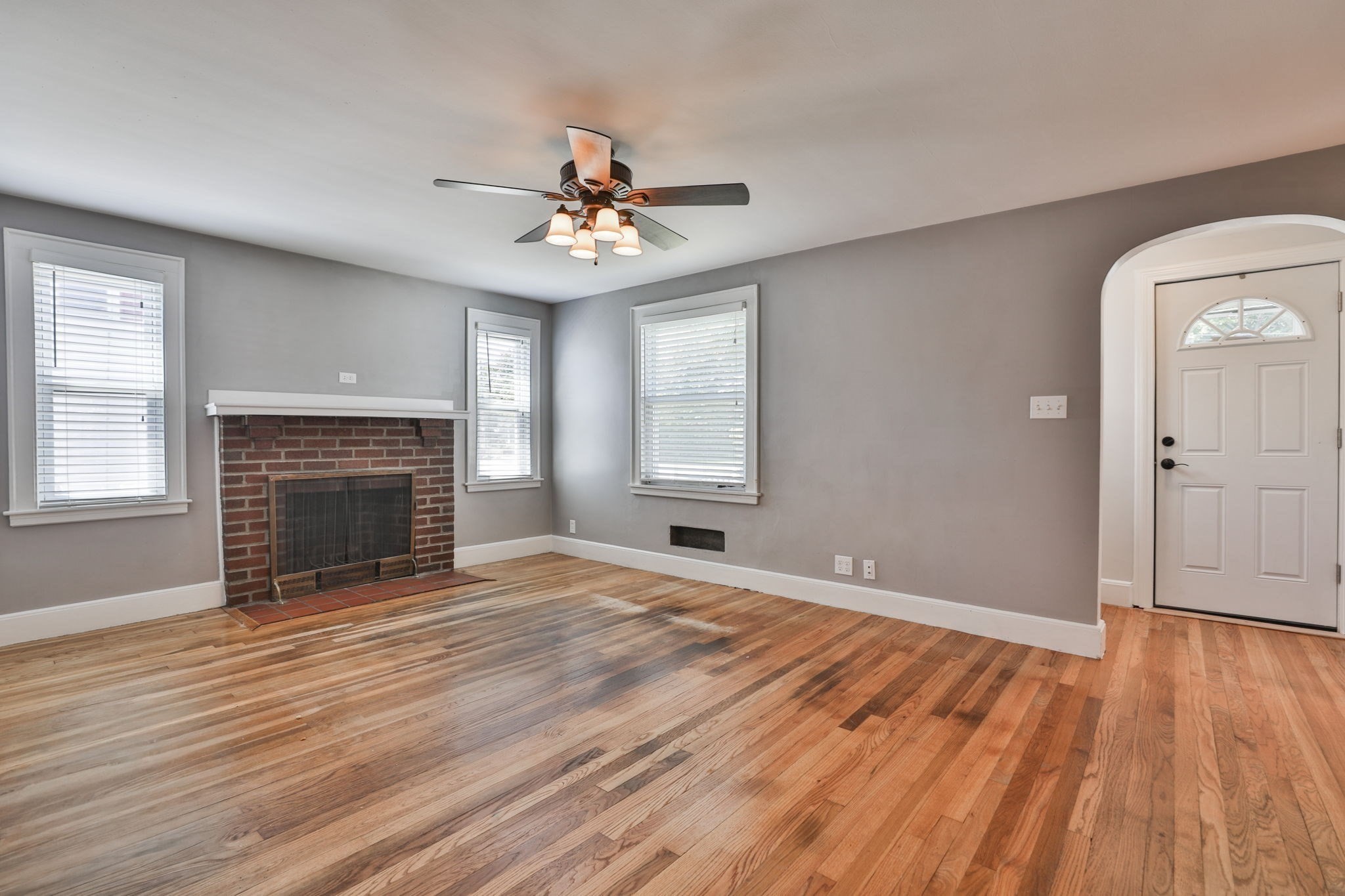 26 Purdon Ave Property Photo 6