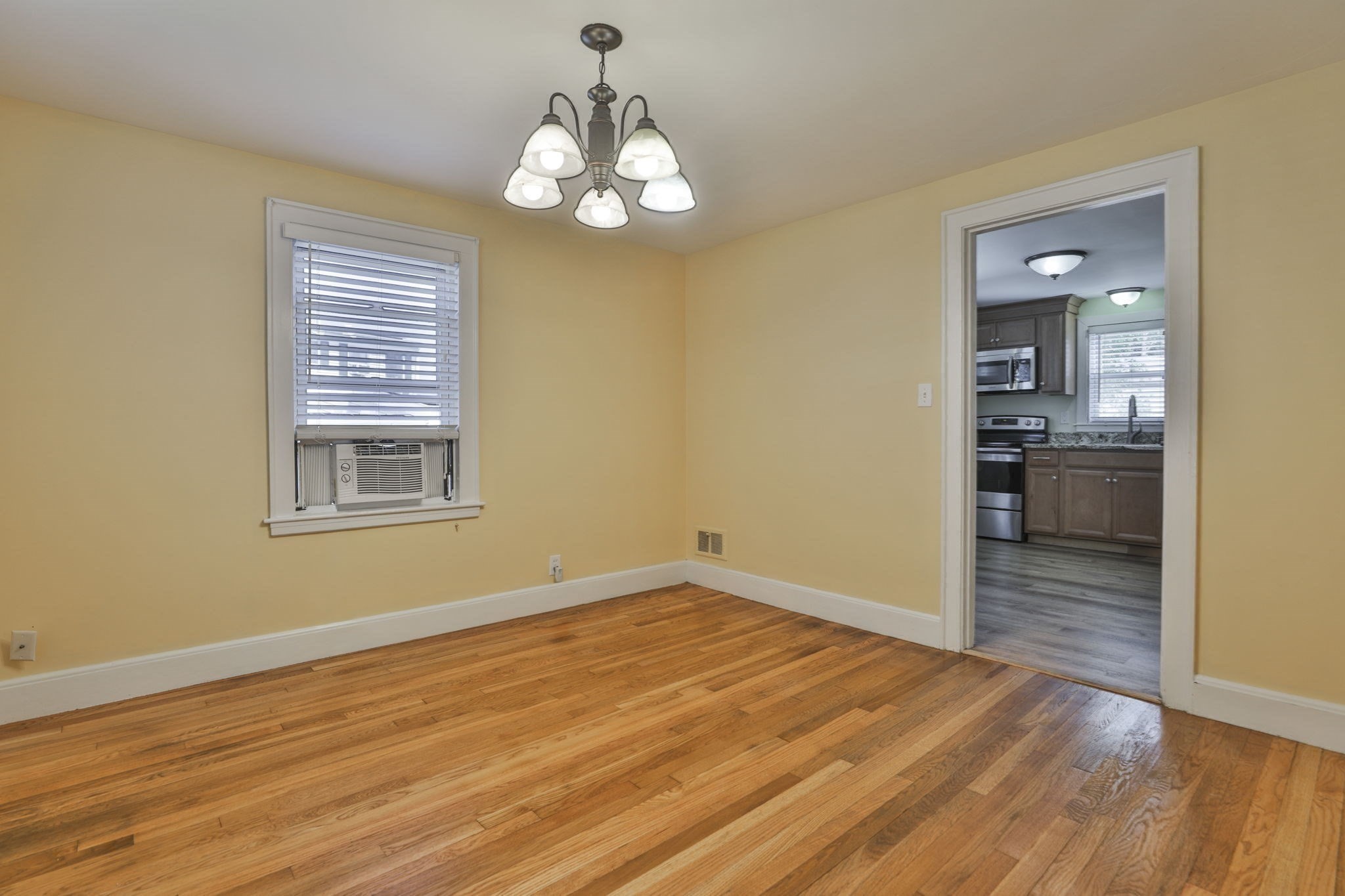 26 Purdon Ave Property Photo 10