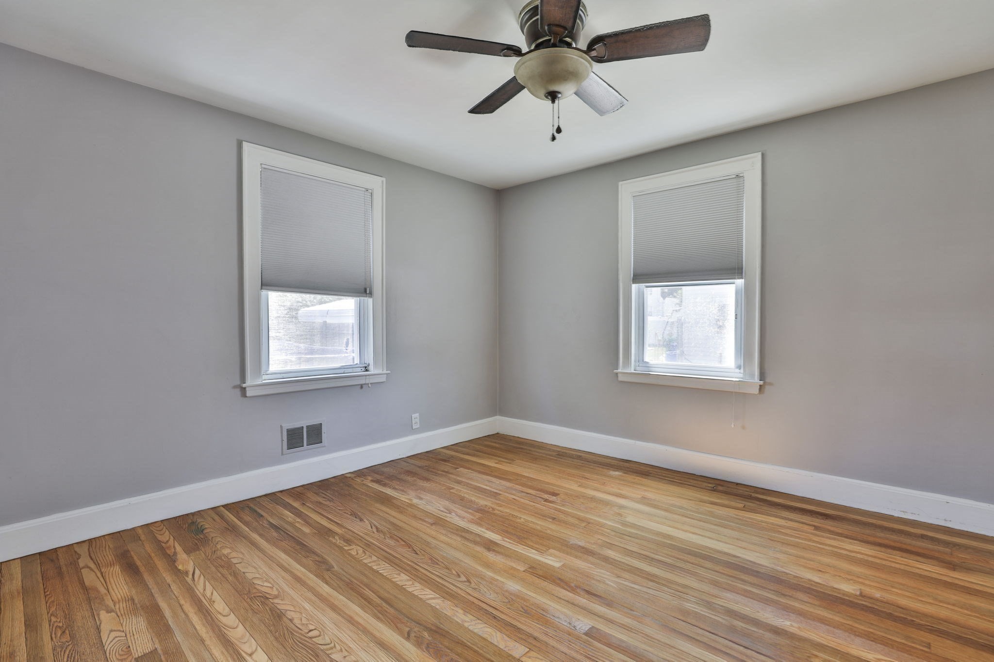 26 Purdon Ave Property Photo 17