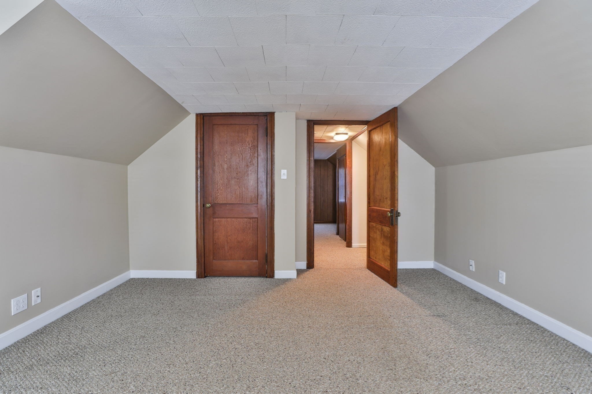 26 Purdon Ave Property Photo 24