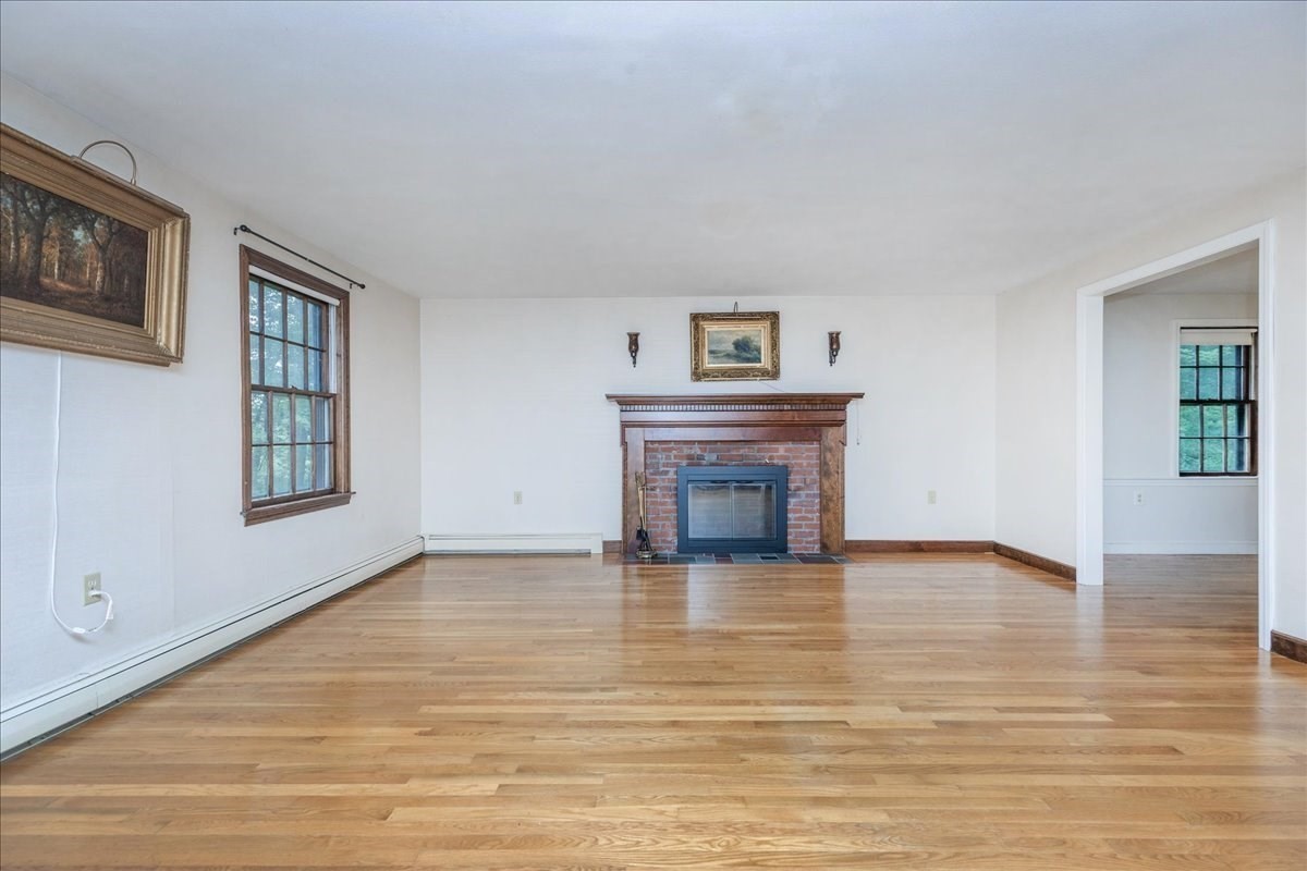 37 Kathleen Drive Property Photo 6