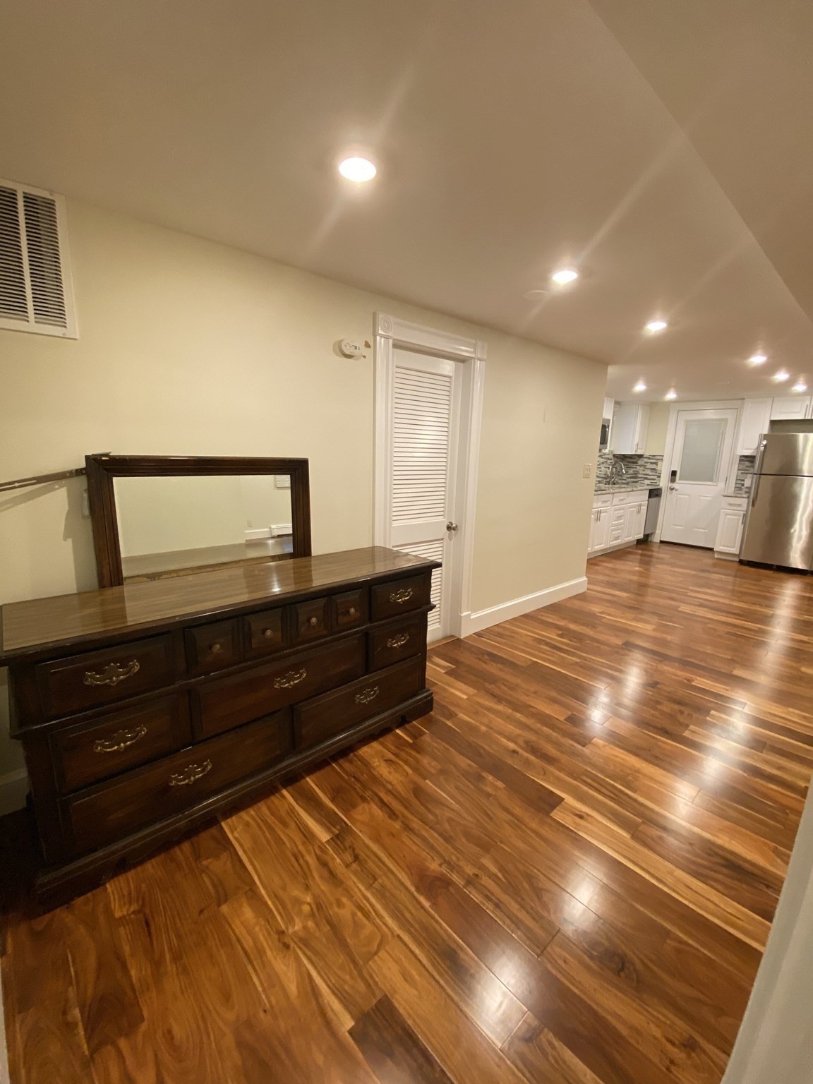 16 Crescent Ave. # B Property Photo 14