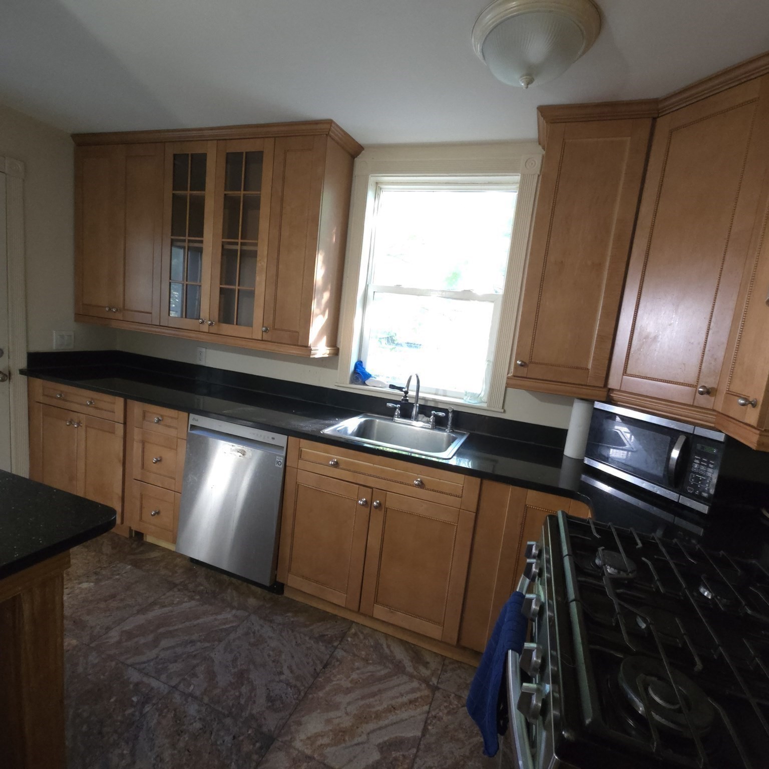 10-12 Alcott Park # 10 Property Photo 9