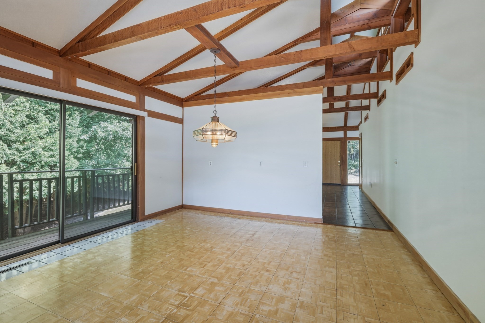 5 Laurel Ridge Dr Property Photo 9