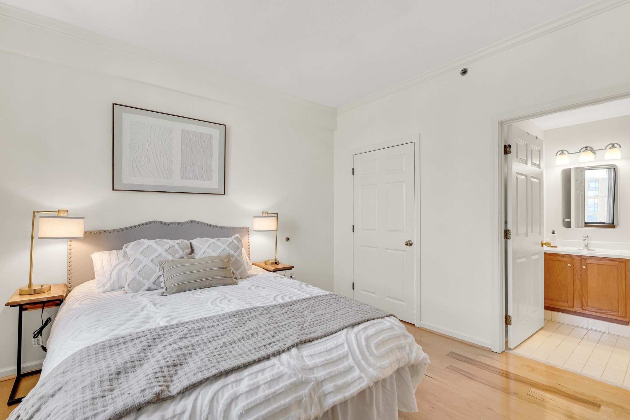 169 Monsignor Obrien Hwy # 715 Property Photo 13
