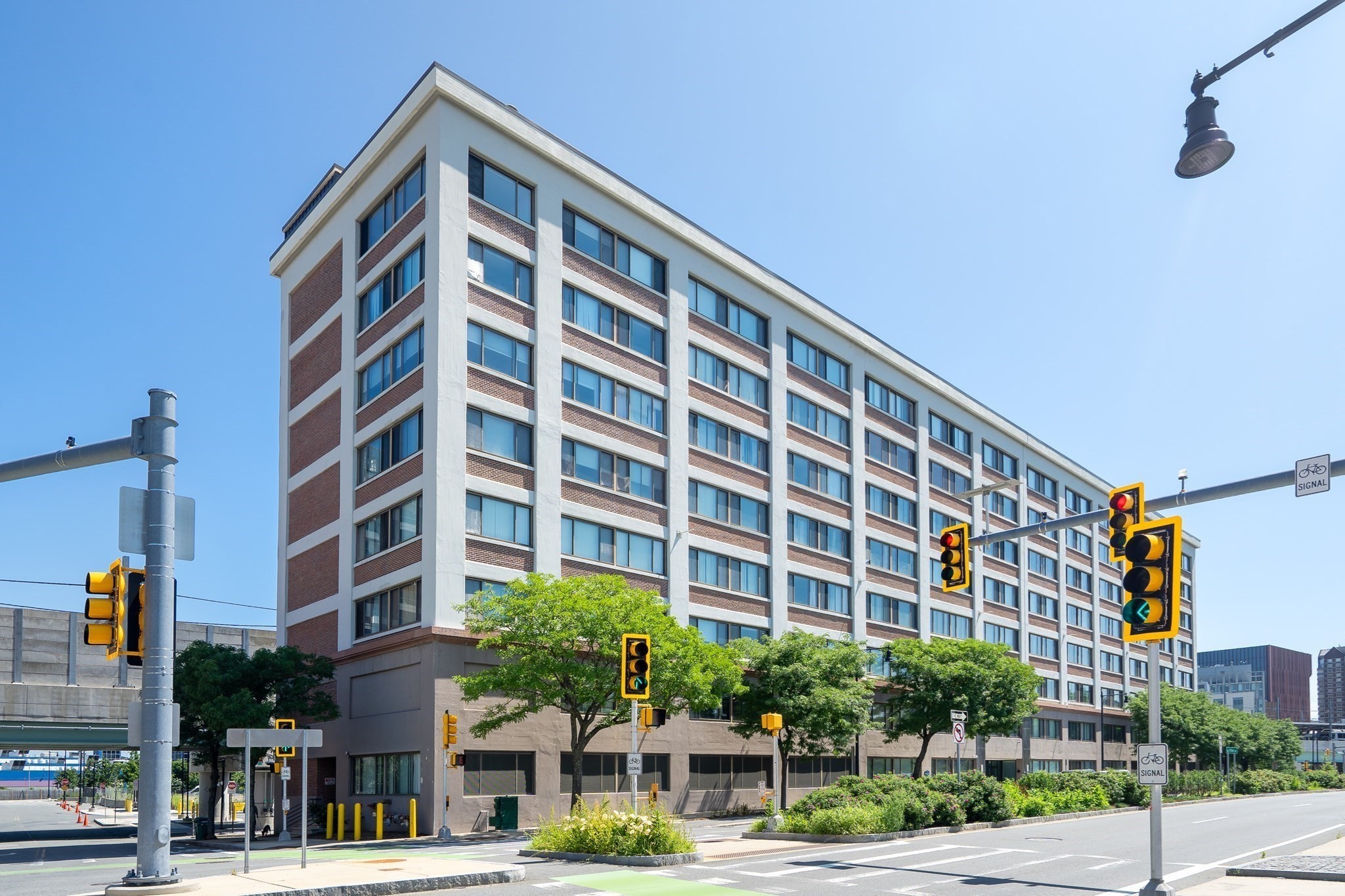 169 Monsignor Obrien Hwy # 715 Property Photo 26