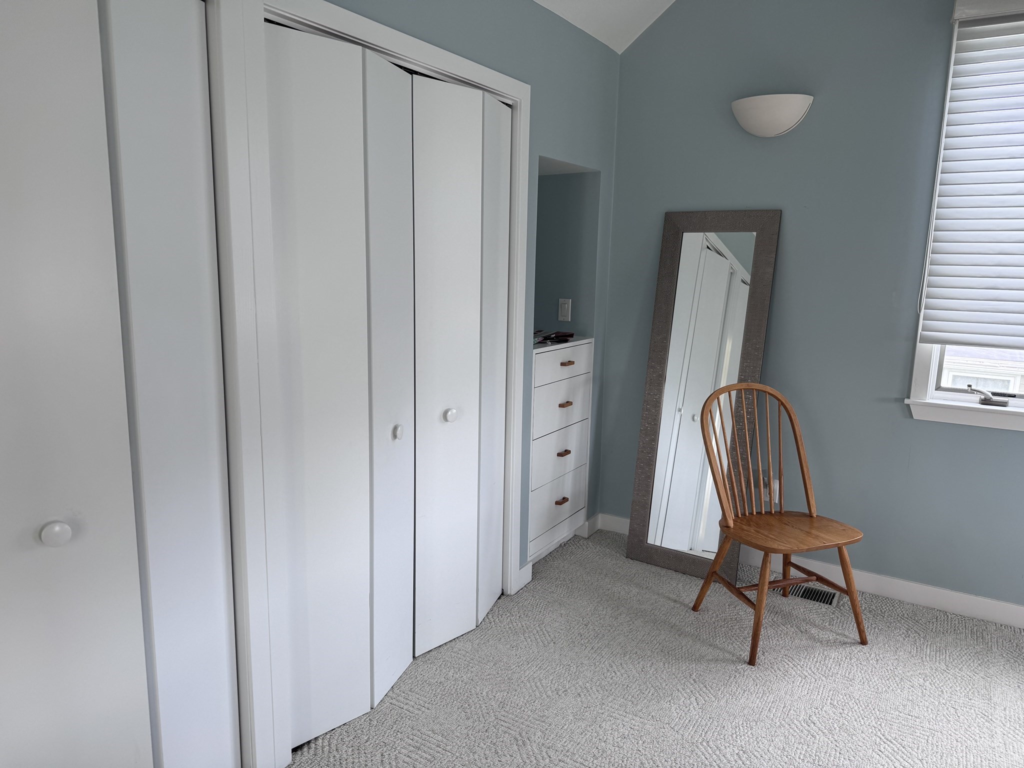31 Second Street-winter Rental Property Photo 8