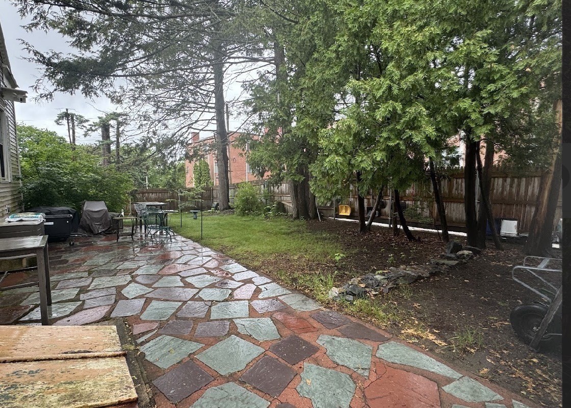 22 Bluff Ave Property Photo 8