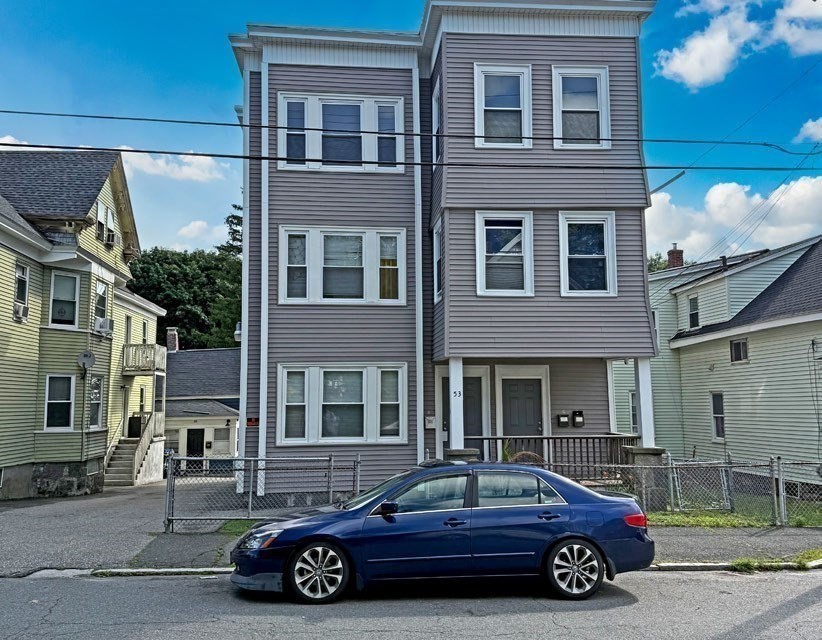 53-57 Woodland St Property Photo 3