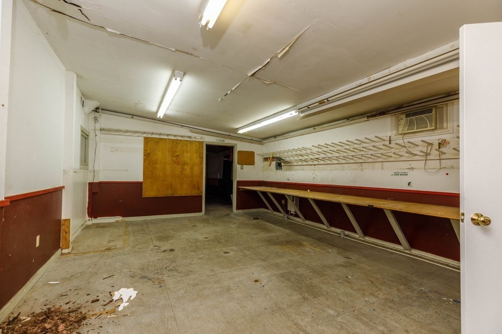 10 Jerry Street Property Photo 7