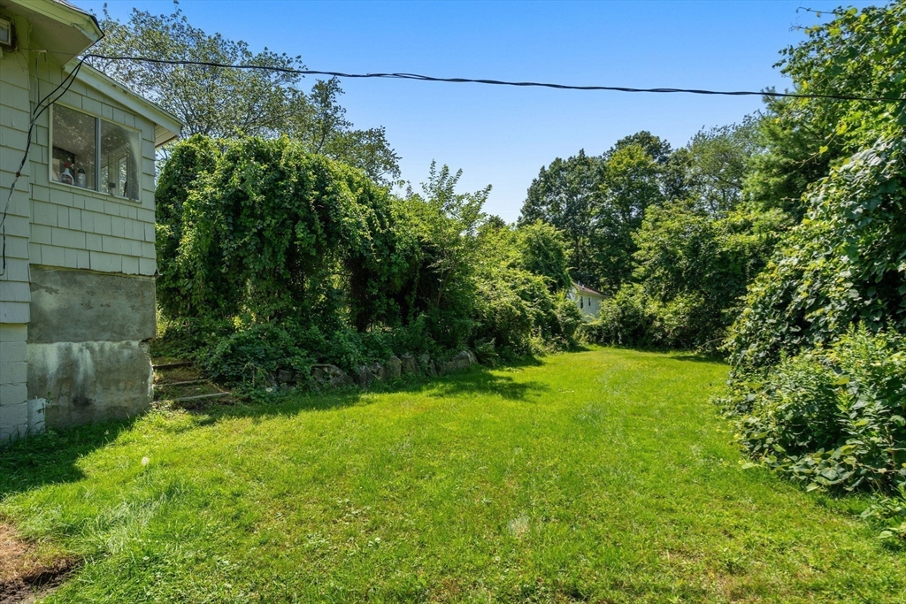 55 Chestnut St Property Photo 7