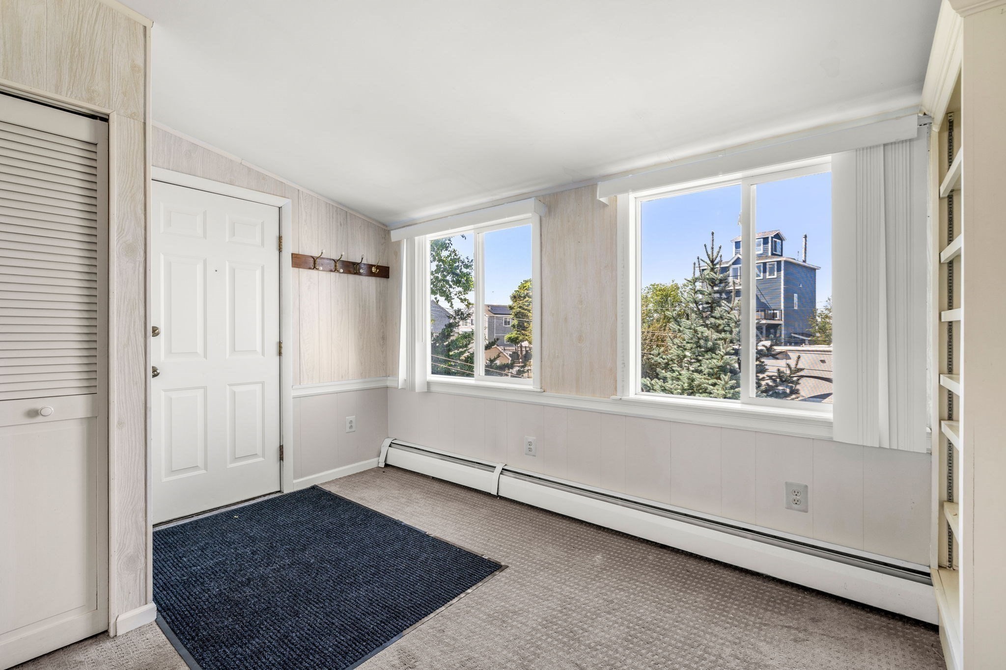 10 70th Street Property Photo 15