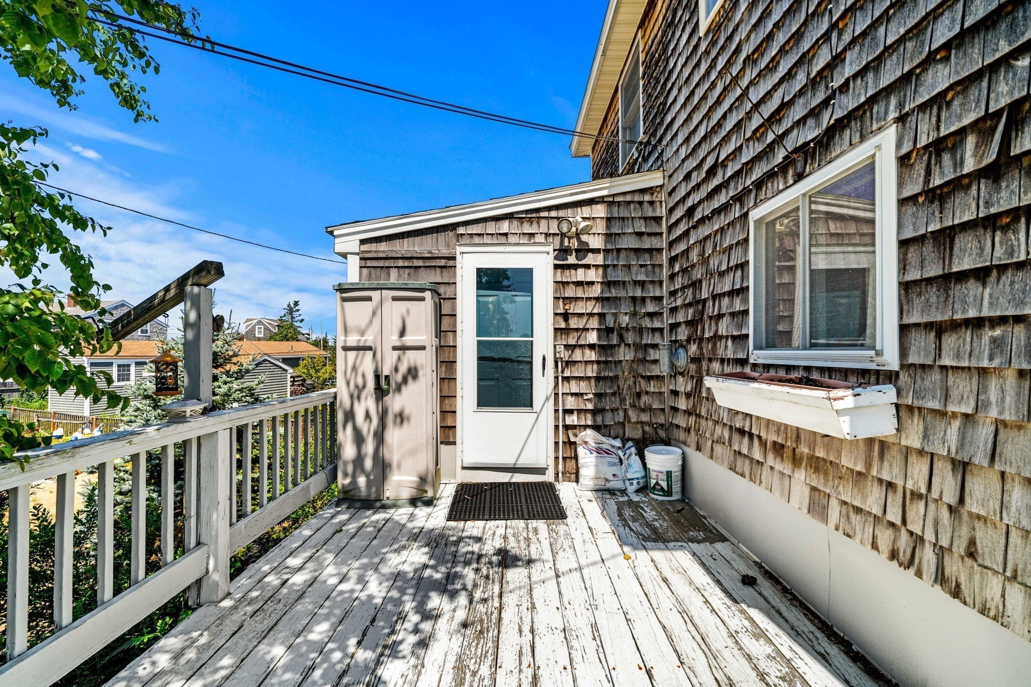 10 70th Street Property Photo 34