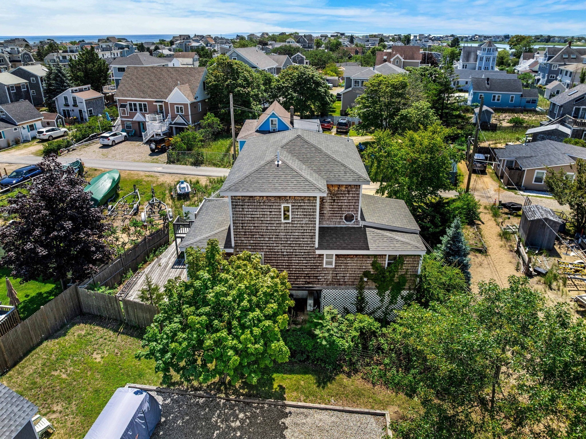 10 70th Street Property Photo 37