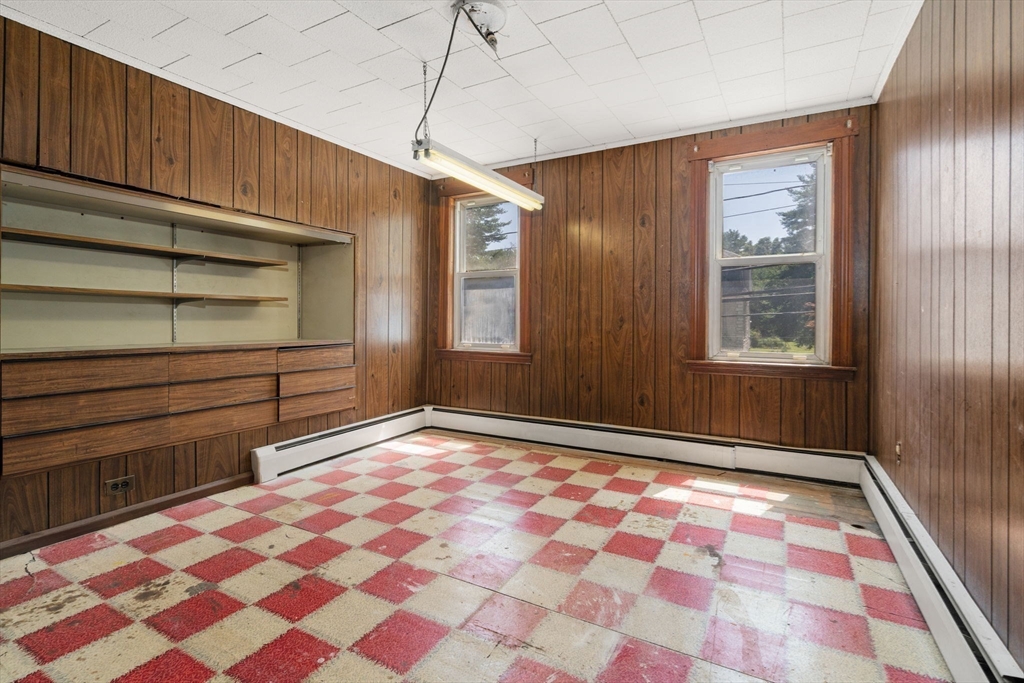 55 Chestnut St Property Photo 17