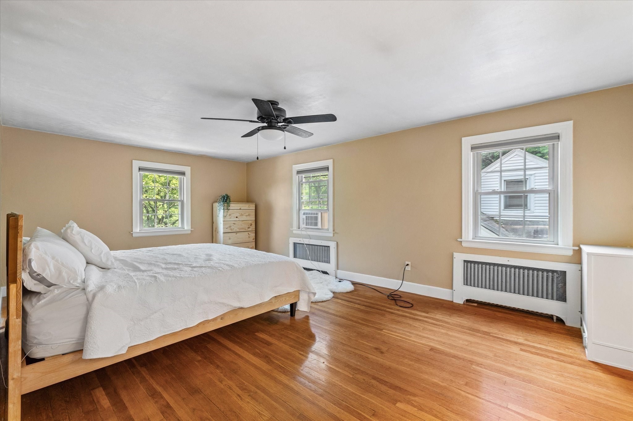 30 Saint Elmo Rd Property Photo 19