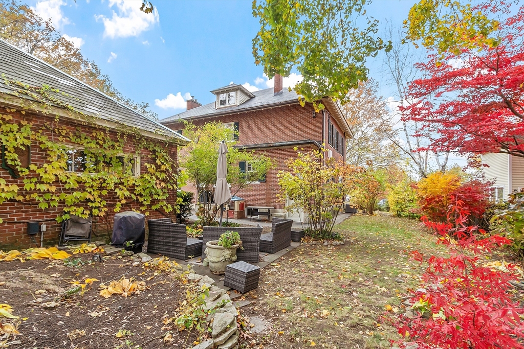 144 Hanks Street Property Photo 36